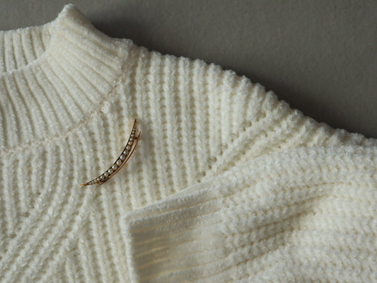 アンティークシードパール+15ctゴールド クレッセントブローチ