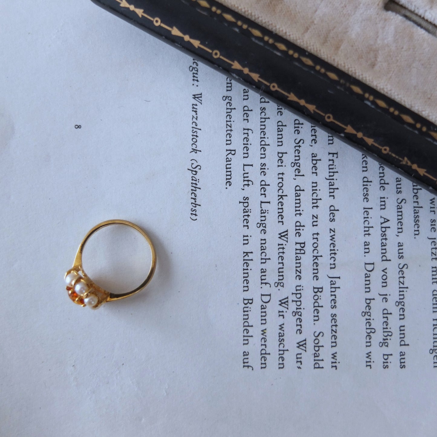 イギリスアンティーク シトリン&シードパール Daisy Ring